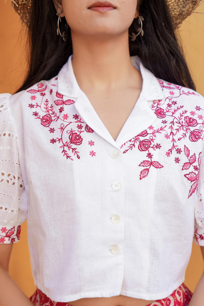 Off White & Maroon Floral Printed Viscose Top & Pant With Thread Work