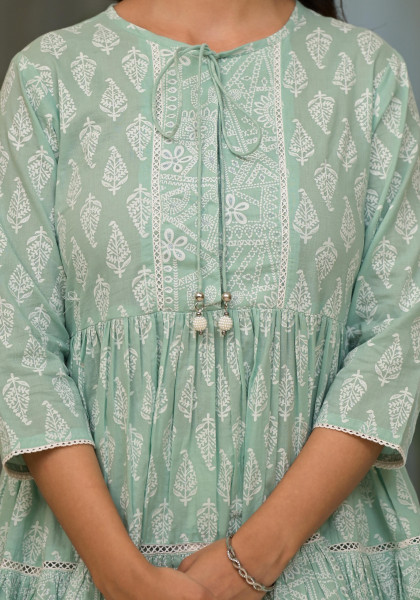 Green Ethnic Motif Printed Cotton Tunic With Lace & Doris