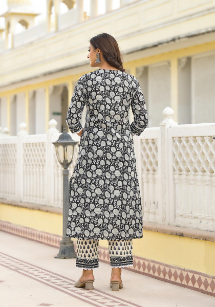 Black Floral Printed Cotton Kurta Pant And Dupatta Set With Thread Work