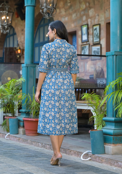 Blue Floral Printed Cotton Short Dress With Belt