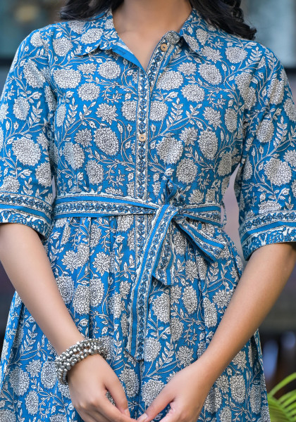 Blue Floral Printed Cotton Short Dress With Belt