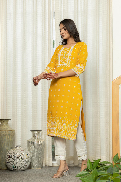Mustard Ethnic Motif Printed Viscose Kurta  With Lace