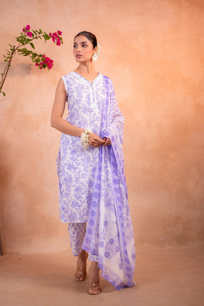 Lavender Whisper Floral Kurta Pant And Dupatta Set