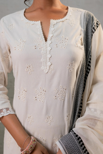Off-White Embroidered Kurta Set with Striped Dupatta