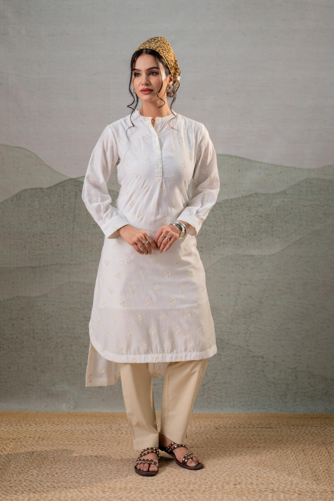White  Embroidered Kurta