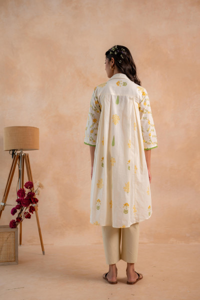 Off-White Garden Printed A-Line Tunic Kurta