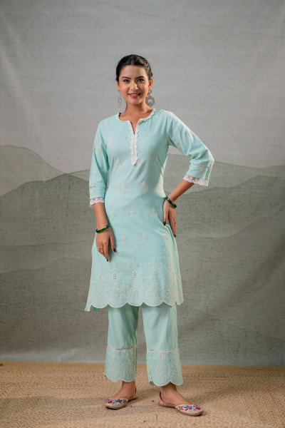 Mint Noor Scallop Schiffli Kurta Set