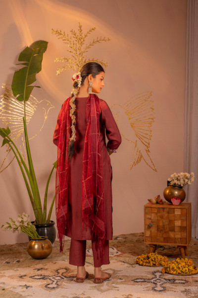 Rosegold Blossom -Pinted Kurta Pant And Dupatta Set