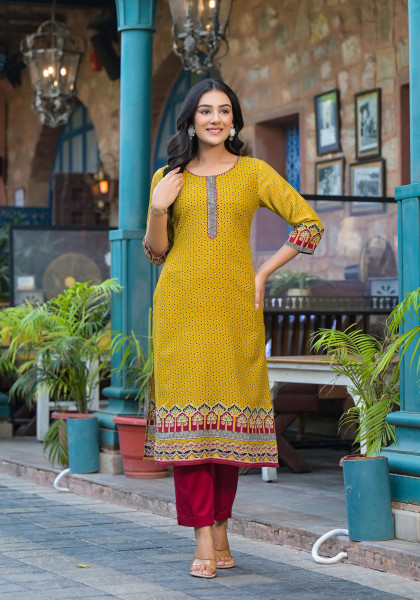 Mustard Ethnic Motif Printed Viscose Kurta With Beads & Thread Work