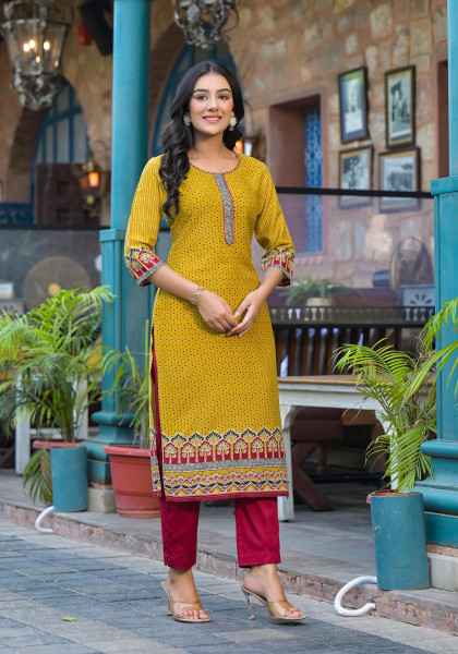 Mustard Ethnic Motif Printed Viscose Kurta With Beads & Thread Work