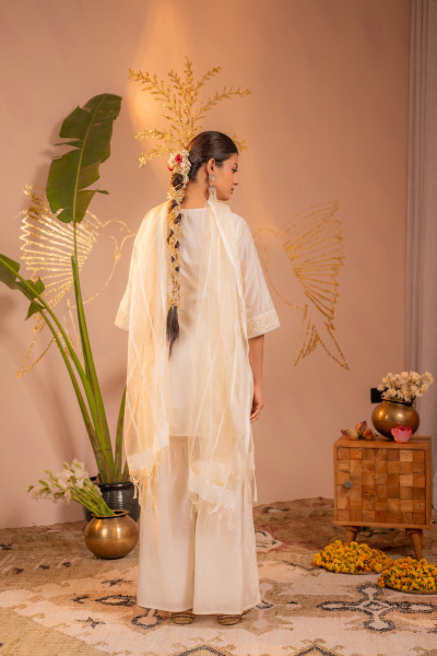 Off-White Embroidered Kurta Set with  Dupatta