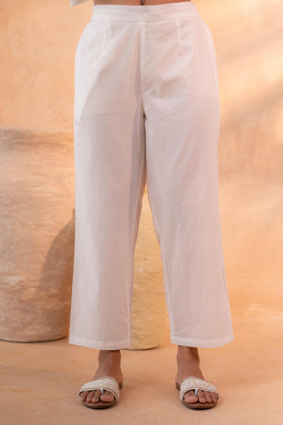 Off-White Schiffli Kurta And Pant Set