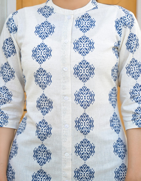 Natural Ikat Printed Cotton Kurta With Button Closure