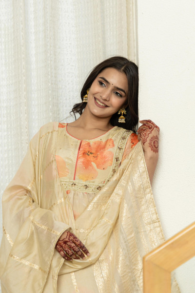 Off White Floral Printed Viscose Kurta Pant And Dupatta Set With Beads & Sequins