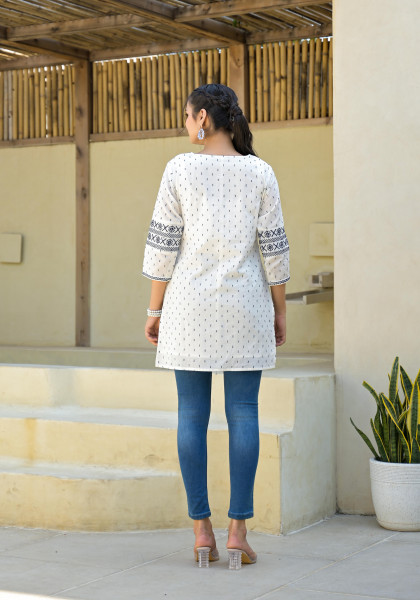 White Ethnic Motif Printed Cotton Tunic With Buttons