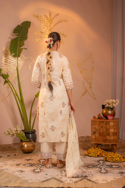 Off-White Embroidered  Kurta Set with Dupatta