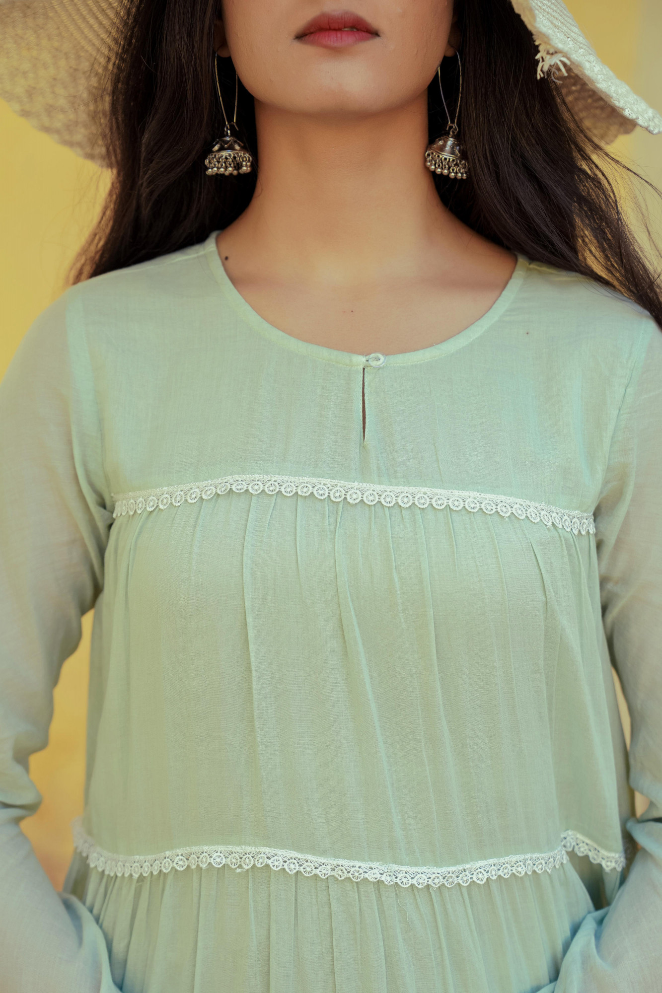 Pista Green Solid Cotton Long Dress With Lace