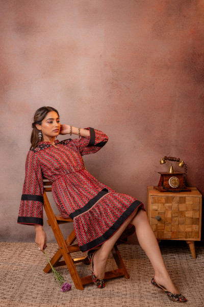 Maroon &amp; Black Chevron Printed Flared Dress