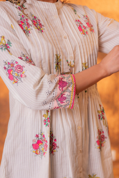 Beige Palm Pintuck Tunic