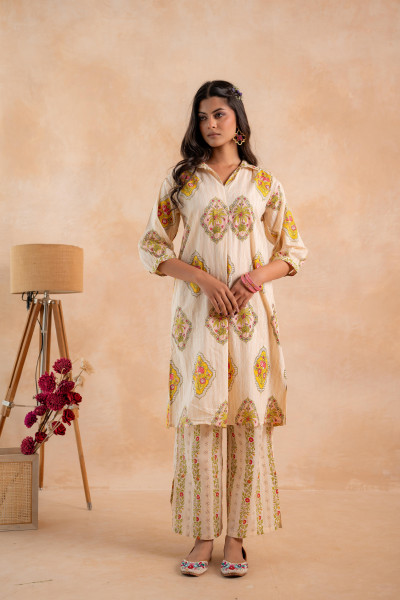Beige Heritage Print Kurta And Pant Set