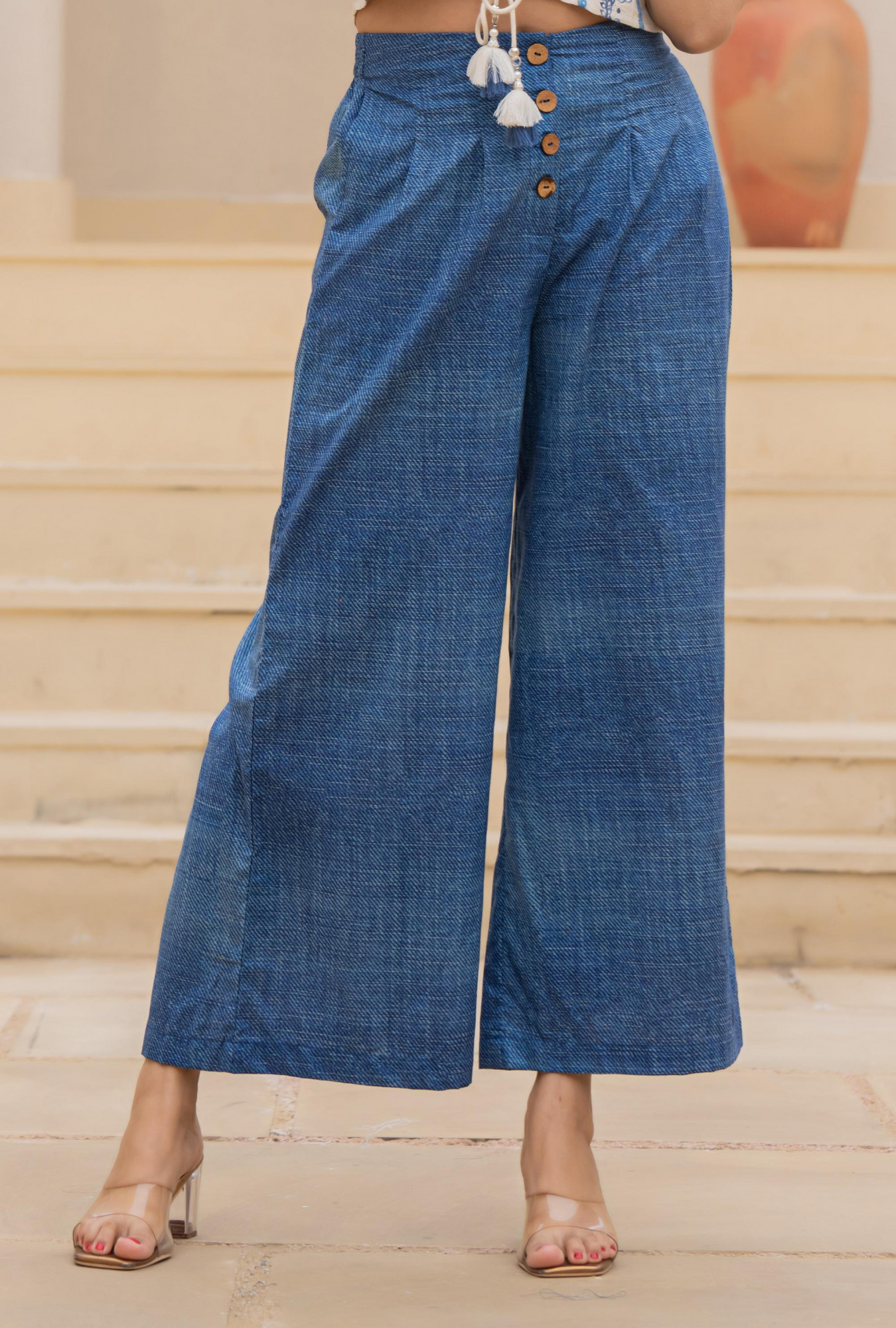 Blue Solid Viscose Top & Pant Set With Thread Work & Doris