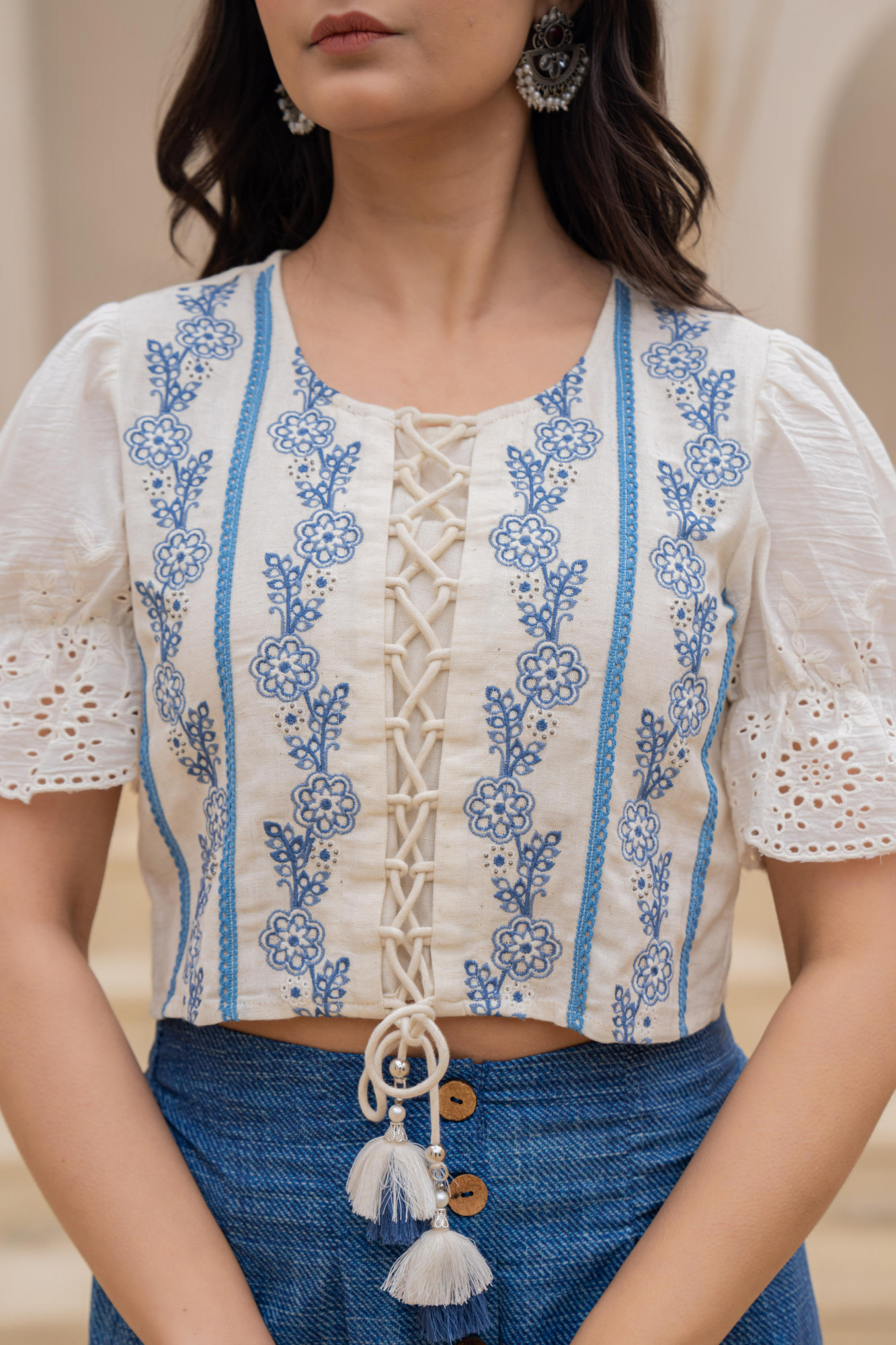 Blue Solid Viscose Top & Pant Set With Thread Work & Doris