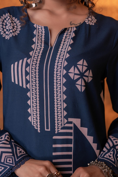 Noir Tribal Graphic Kurta Set