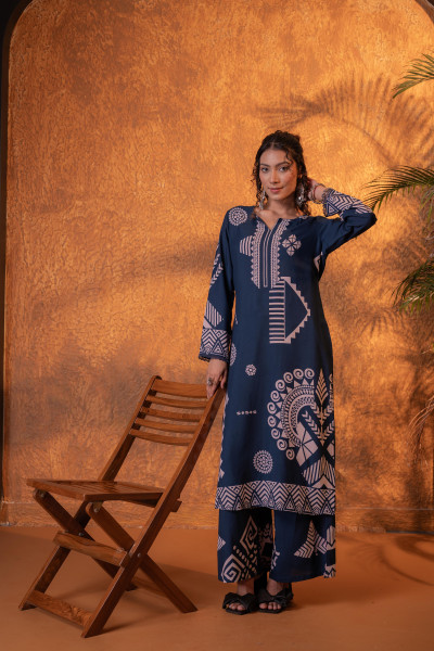 Noir Tribal Graphic Kurta Set