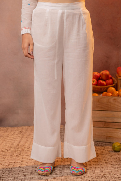 Elegant White Embroidered Kurta Set with Dupatta