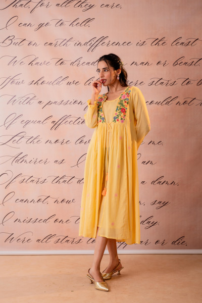 Surajmukhi Bloom Embroidered Anarkali Kurta