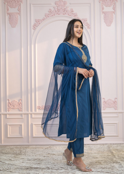 Blue Viscose Straight Kurta Pant Dupatta Set with Thread Work & Gota Patti