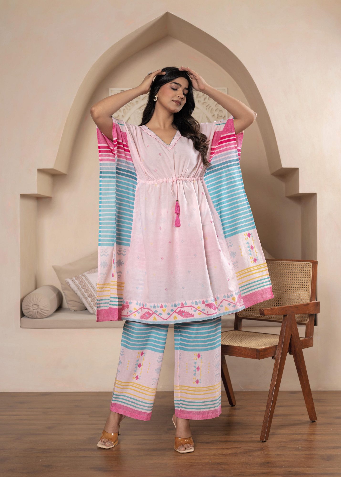 Women Pink Kaftan & Pant Set