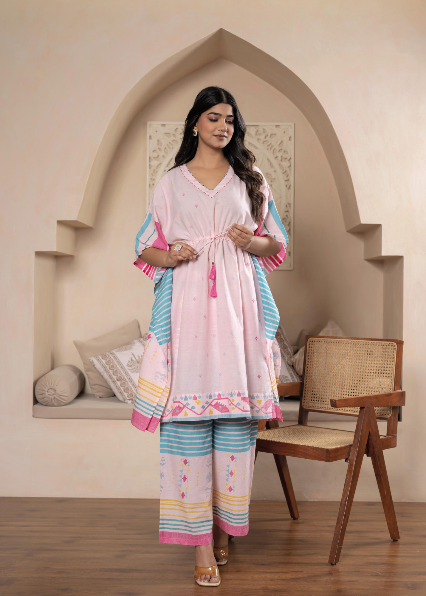 Women Pink Kaftan & Pant Set