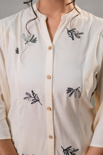 Beige Whisper Motif Embroidered Straight Kurta