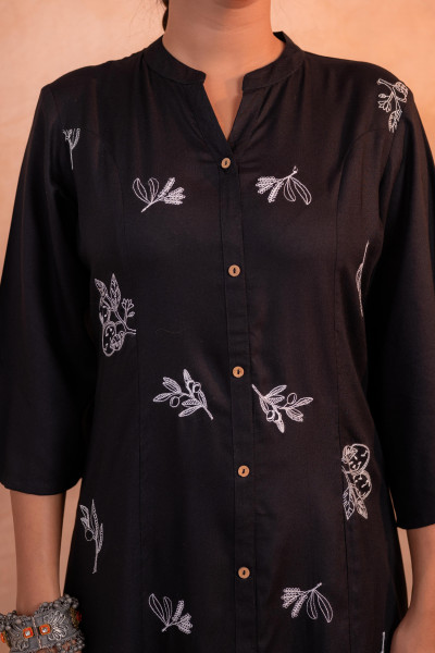Black Whisper Motif Embroidered Straight Kurta