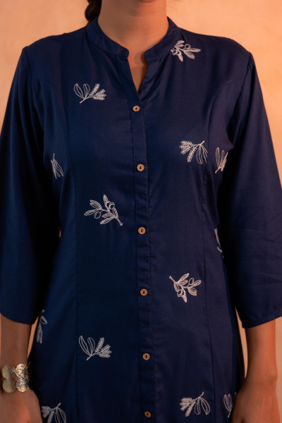 Navy Whisper Motif Embroidered Straight Kurta