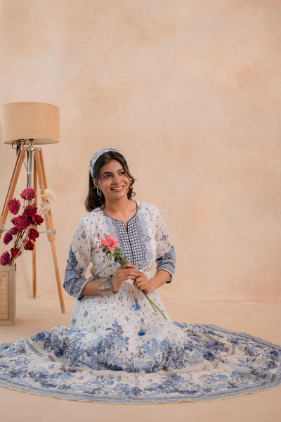 Gulnaar Neel Garden Panelled Dress