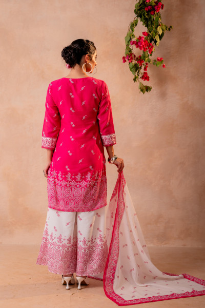 Ethereal Pink Kurta Ensemble with White Dupatta