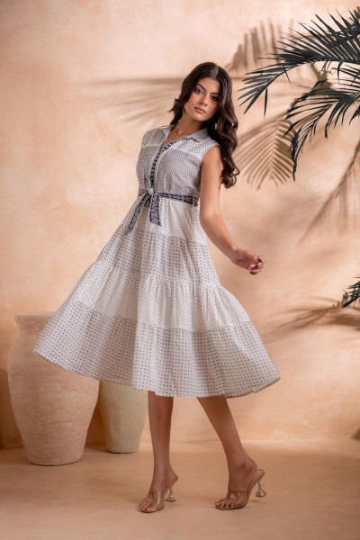 Black and White  Tiered Midi Dress