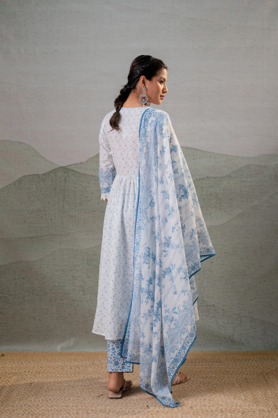 Neelambar Skyblue Printed Flared Kurta Pant And Dupatta Set
