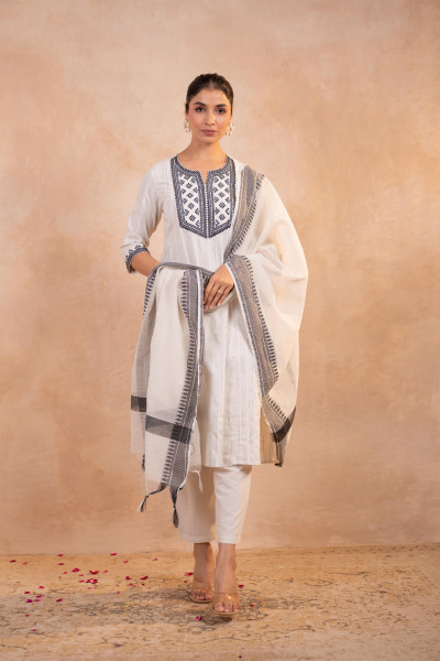 Elegant White Kurta Set with Black Embroidery &amp; Dupatta