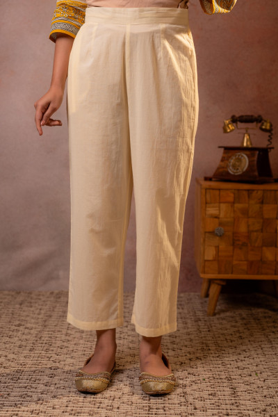 Cream Ethnic Printed Straight Kurta Set with Mustard Dupatta