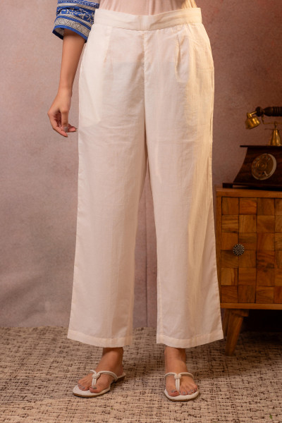 Cream Ethnic Printed Straight Kurta Set with Indigo Dupatta