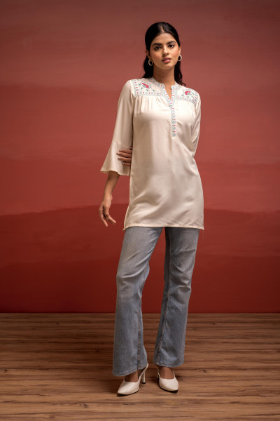 Off White Solid Viscose Tunic with  Thread Work