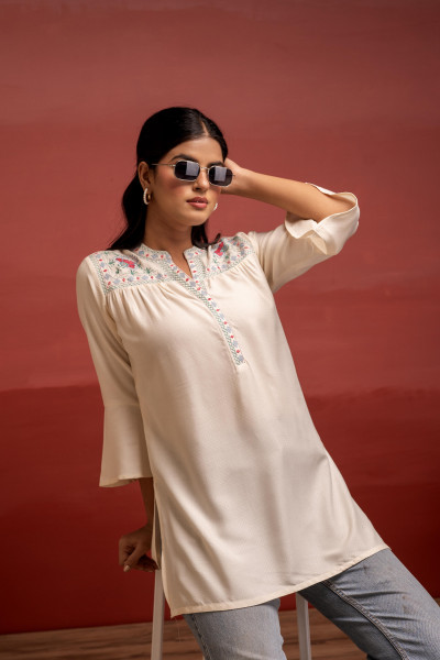 Off White Solid Viscose Tunic with  Thread Work