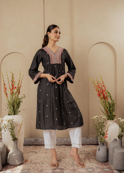 Black Striped Viscose Kurta with Embroidered Thread Work and Mirror Detailing