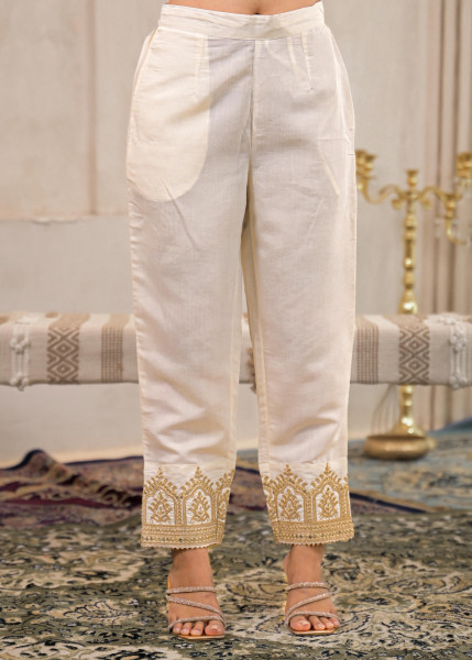 Viscose Off White Embroidered Kurta Pant and Dupatta Set with Zari Work And Sequin