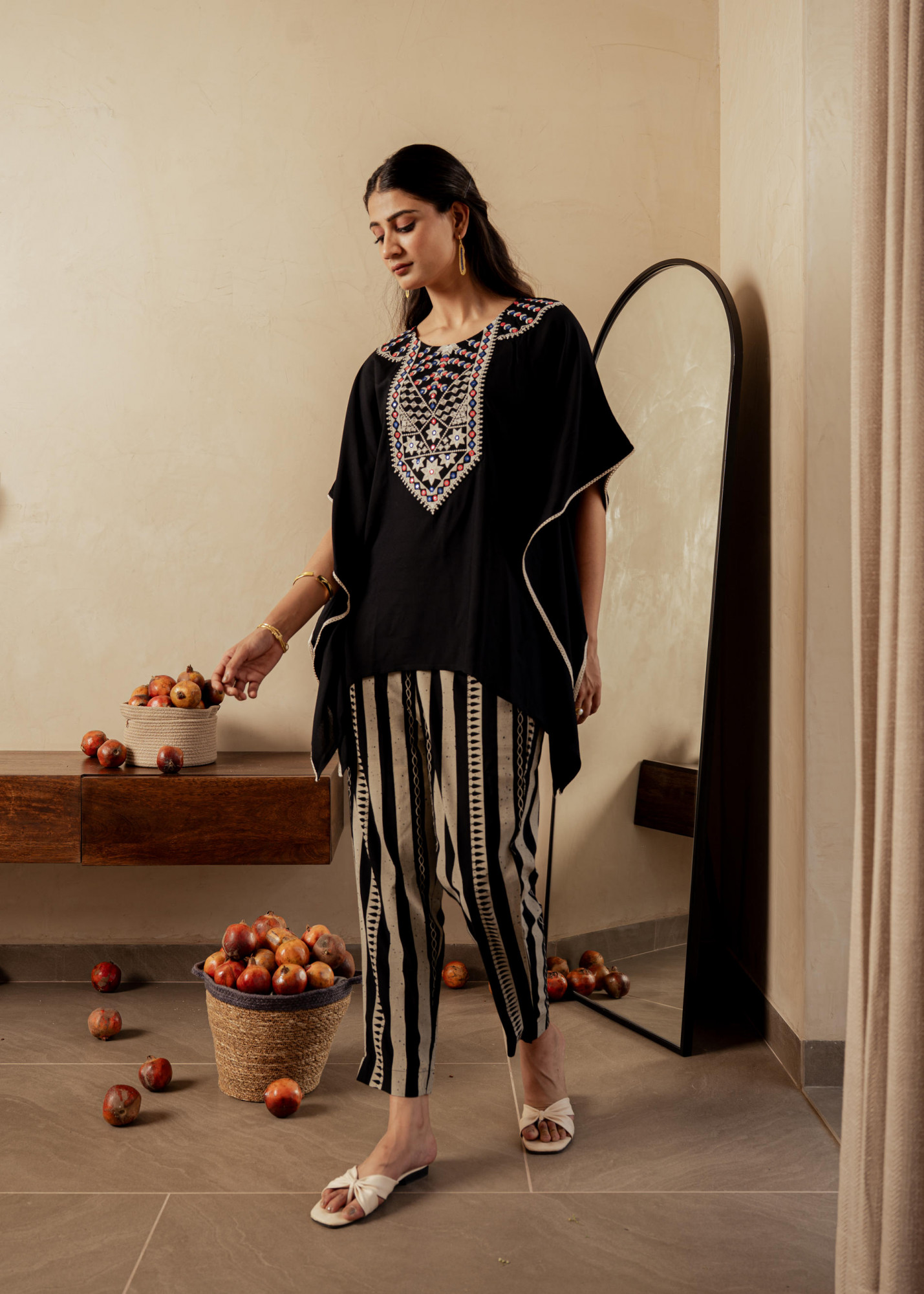 Black Solid Viscose Kaftan and Pants Co-ord Set with Mirror and Thread Work