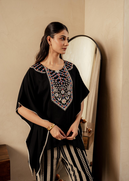 Black Solid Viscose Kaftan and Pants Co-ord Set with Mirror and Thread Work