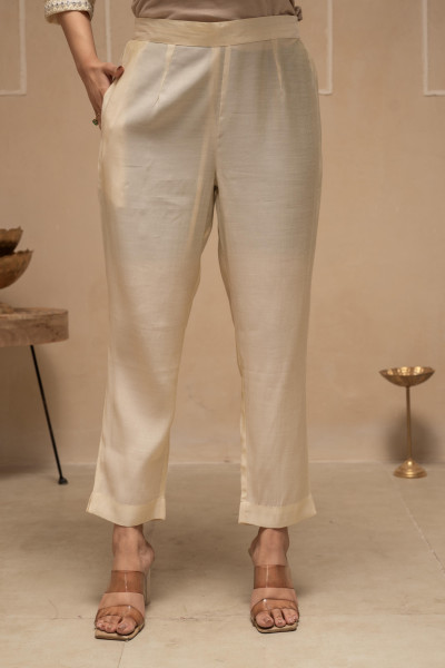 White Floral Viscose Kurta and Pants Set with Mirror and Thread Work